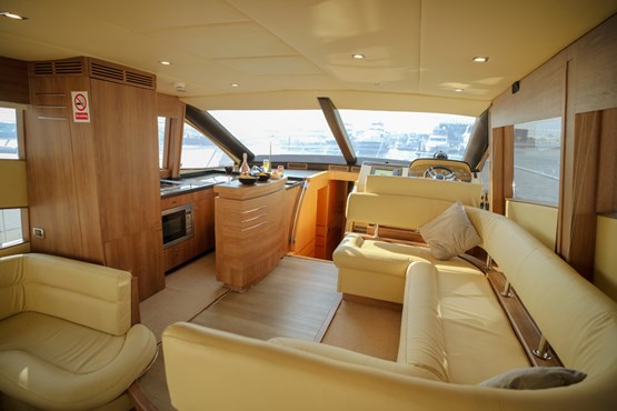 Jasmine yacht | AED700/hour